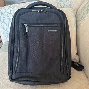NWOT Samsonite Modern Utility Mini Laptop Backpack, Black